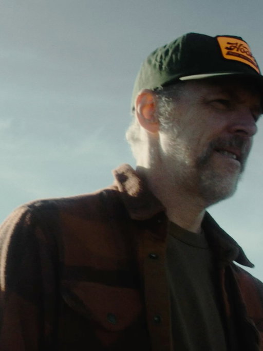 Nouveau film disponible sur YouTube

Dans « L’avenir est aux sources », Fred Campbell retourne au Nunavik et invite l’acteur et humoriste Fabien Cloutier à découvrir pour la première fois la majestueuse rivière aux Feuilles. Entre paysages sauvages aux couleurs d’automne, migration des caribous et montées de saumons atlantiques, ils vivent une aventure unique guidée par Louis Shecanapish-Tardif du Leaf River Lodge.

Un voyage qui célèbre la beauté brute du territoire, la force du saumon et l’importance de préserver nos écosystèmes.

À regarder dès maintenant sur YouTube en suivant le lien dans notre bio.
…
New film now available on YouTube

In “L’avenir est aux sources”, Fred Campbell returns to Nunavik and invites actor and comedian Fabien Cloutier to discover for the first time the majestic Leaf River. Amidst wild autumn landscapes, migrating caribou, and runs of Atlantic salmon, they embark on a unique adventure guided by Louis Shecanapish-Tardif of Leaf River Lodge.

A journey that celebrates the raw beauty of the land, the strength of the salmon, and the importance of protecting our ecosystems.

Watch it now on YouTube through the link in our bio.