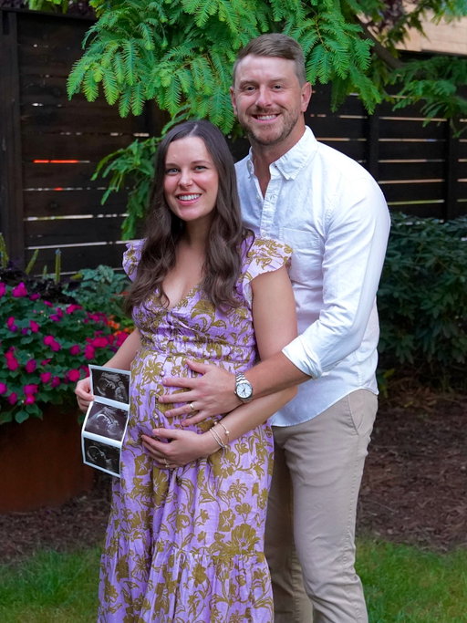 I’m going to be a Dad!!!!! My beautiful wife and I are expecting a baby boy in January! 💙
Time to start researching all the baby tech products 👶📱