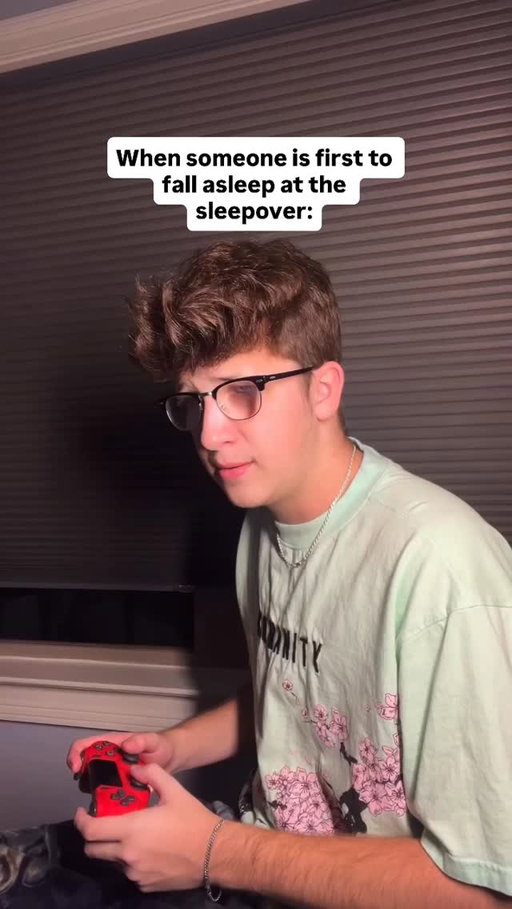 When you fall asleep first at the sleepover😂 #reels #relatable #sleepover