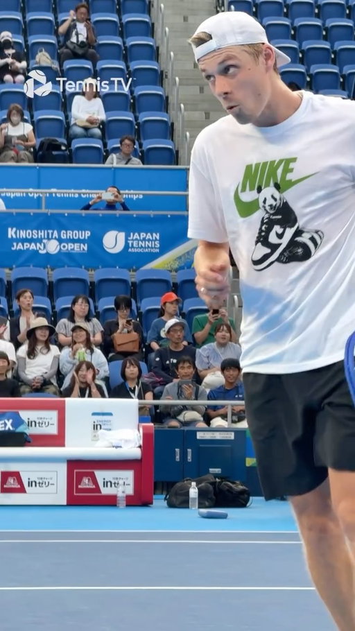 Shapo’s backhand. Pure beauty 😮‍💨

#tennis #tennistv #atp #sport #shapovalov