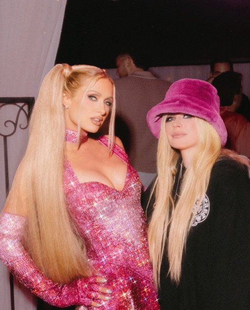 Congratulations @parishilton!! We had the best time at your #SlivingtonManor housewarming!! I had a blast kicking off Club Paris with you!! 💕