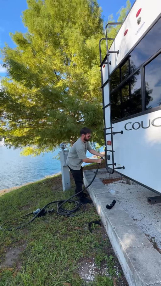 Long term stays are cheaper per night & are WAY more relaxing!! @sunoutdoors #sponsored #rvlife #rvliving #rvresort #camperlife
