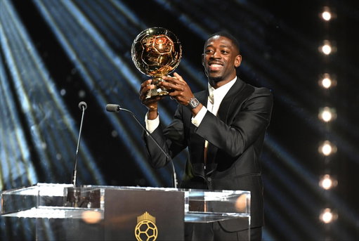 Beaucoup de joie, de fierté et d’émotion. Un rêve devenu réalité. Merci à tous ceux qui m’ont toujours soutenu tout au long de ce parcours. #ballondor