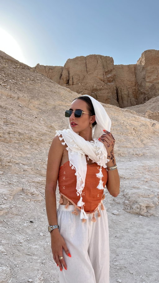Best Egypt / World Wonder Hack! 🇪🇬

🏺Don’t go at the start of the day to see the most famous spots it will always be busy, go at last entry and wait for the crowds to die out.

🛕 For us we visited the tombs at 4:30 for final entry and were the only people on the worlds most famous tombs! 

🐫 This is the way you can have places like the valley of the kings tombs, Petra in Jordan and Christ the Redeemer in Brazil without the crowds! 

#egypt #tomb #tutankhamon #pharoah #valleyofthekings #luxor #travelguide #luxoregypt #tombs #kingtut