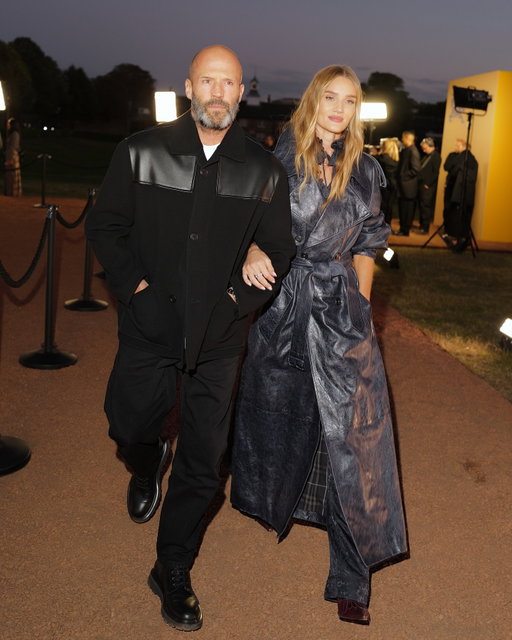 Wrapped up in timeless Burberry charm last night. Autumn’s here and the trench is still the ultimate icon. 🍂 [#AD]