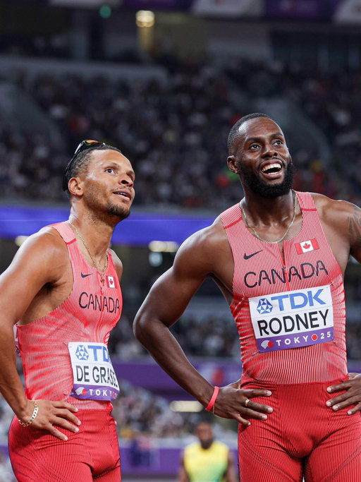 Thankful! 
Been a tough season but stay dedicated to the goal and trust the process. Good things always come. Giving Thanks to all who helped along the way with words of encouragement or the hard truth. I appreciate all of you this one is for you guys. Always great to be in japan until next time 
•
•
#athletics #athleticscanada #teamcanada #worldathleticschamps #sprinter #fitness #toronto #gcfostercollege 

📸: @kellermans.lens