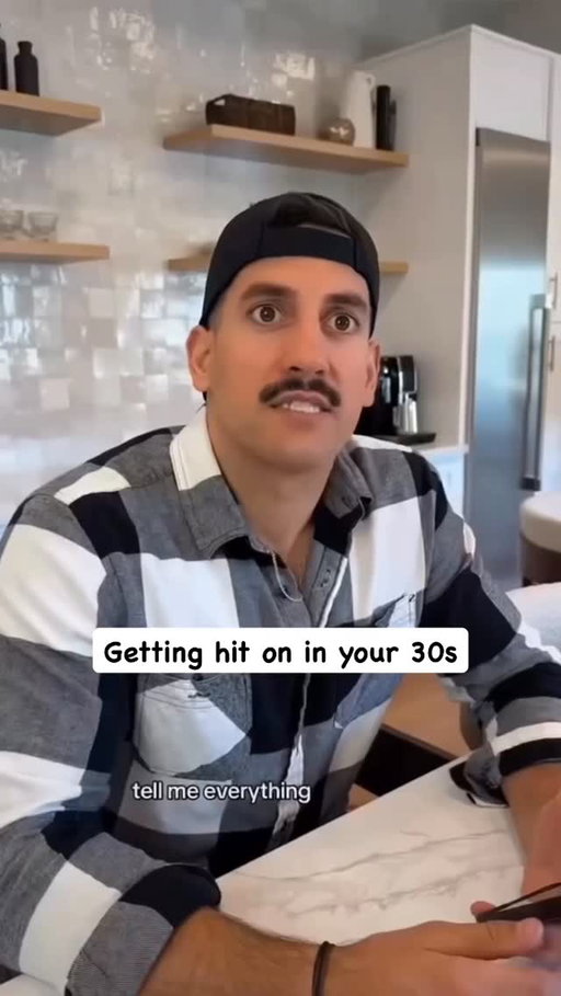 I would have thought he was hitting on me too
•
•
•
•
•
#comedy #couplememes #marrige