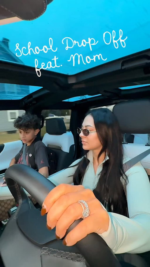 While Daddy’s away Mommy will play 😭 had a few technical difficulties but we did it. Idk who’s more embarrassed me or the kids haha because apparently everyone wants to see us embarrass our kids 🥲

school drop off, New Jersey mom, mom vlog, millennial mom