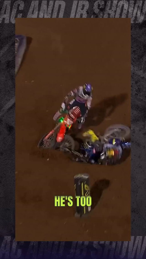 One shot is allowed but did Deegan take it too far this weekend? Should he have been black flagged? 🤔 Our Las Vegas @SuperMotocross review show is now LIVE to hear it all broken down 🎙️