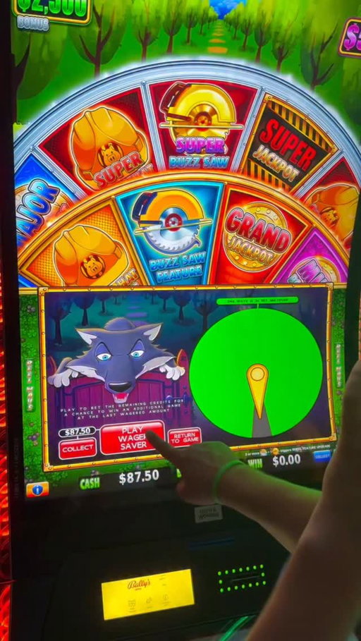 Last Spin MAGIC baby! #casino #slots #money #gambling #comedy