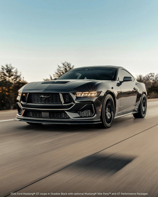 480 horsepower causes 180 head turns.

Whether you're touring near or far, the Ford Mustang® GT’s V8 Coyote engine makes itself known.

📸: @maggie_s650 and @sr.icemedia