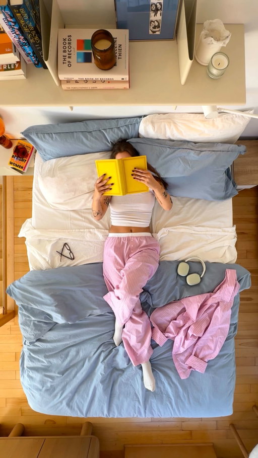Spend a day with me! 

No two days in my life are the same, but they usually revolve around balancing work and me-time. Perks of the freelance life. ✨🙂‍↕️

• Day In The Life • Daily Routine • Time Stamp • Routine Check • Home Aesthetic • Slow Living • Cozy Decor • Scandinavian Design • Home Tour