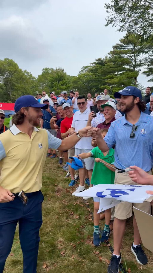 Tommy meets his doppelgänger 🤣
#TeamEurope | #OurTimeOurPlace