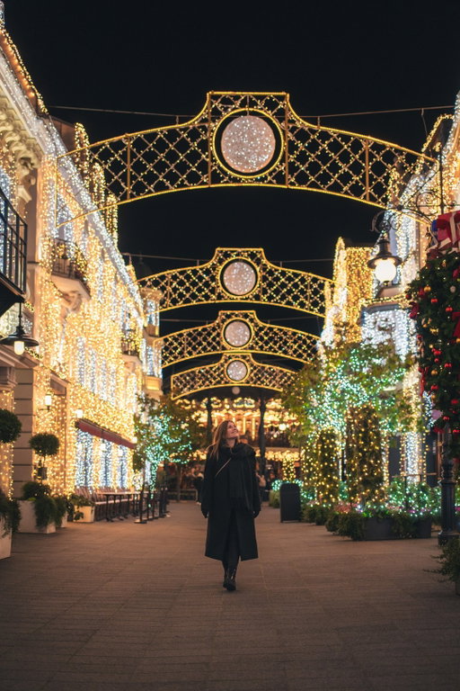 99 problems, but only one solution: Phantasialand Wintertraum♥️🥰
We can’t wait to dive back into sparkling lights, enjoy some cozy winter treats, and make magical memories. ❄✨🤍

🇩🇪 99 Probleme, aber nur eine Lösung: der Phantasialand Wintertraum ♥️🥰
Wir können es kaum erwarten, wieder in funkelnde Lichterwelten einzutauchen, winterliche Leckereien zu genießen und magische Erinnerungen zu schaffen. ❄✨🤍

#Wintertraum #Phantasialand