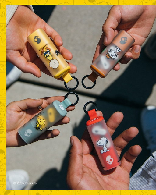 This is the Skullcandy x Peanuts collection. 

Bag charm, listening device and collector’s item all in one. 

@snoopygrams