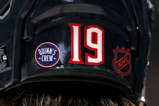 Hockey is family and we're all a part of Quinn's Crew ❤️

CBJ x @penguins