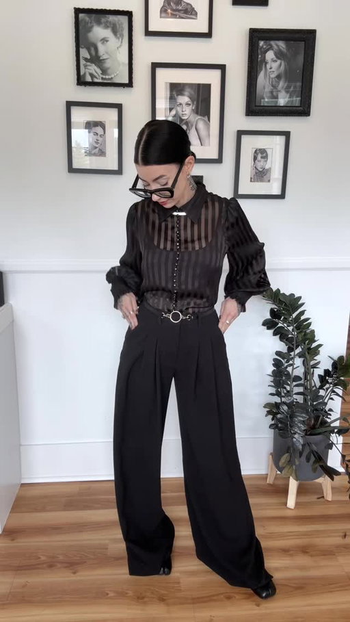 A Fall Corp Goth Fit
Top @thekooples 
Pants @anthropologie 
Belt @babyturnsblue_paris 
Glasses @valleyeyewear