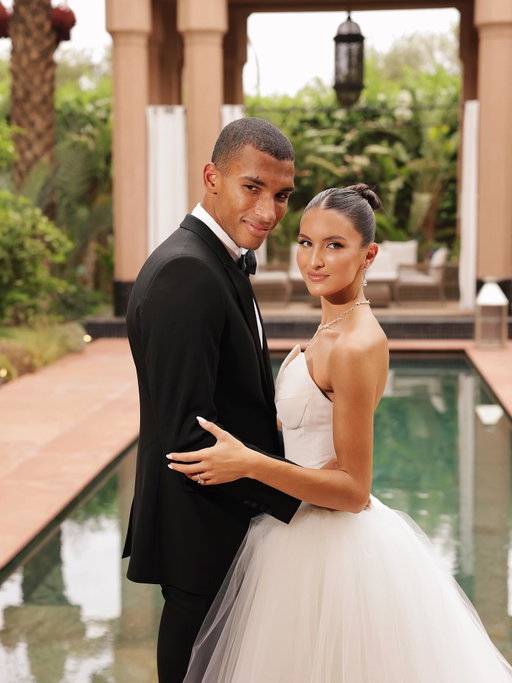 Congratulations to the newlyweds @felixaliassime & @ninaaliassime 💍

Wishing you both a lifetime of happiness 💙

📸 @ranifawazofficial