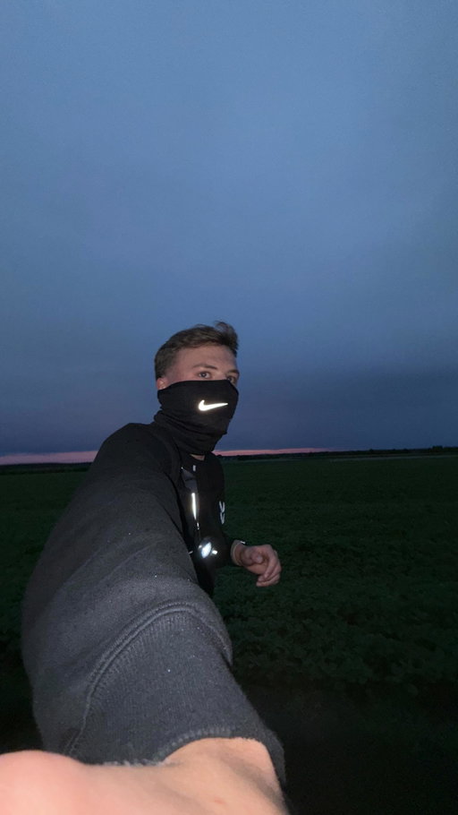 There’s work to do. And when you know you’ve got a vision to chase, you don’t wait for the sun to rise. 

You get up before it. 

Lacing up for that early morning run. 

Letting the silence of the streets remind you it’s just you, your discipline, and the dream you’re building. 

The sweat sets the tone, momentum before the world even wakes up.

Then it’s back to the desk. Locked in. 

Business work, creating, strategizing, building brick by brick. 

Success doesn’t show up overnight, it’s built in these quiet hours, in the consistency no one else sees.

But here’s the thing… as much as I love the grind, I don’t take any of this for granted. 

300,000 of you decided to hit follow, to tune into my journey, to grow alongside me. 

That’s wild. I’m beyond grateful for every single one of you. 

This is just the beginning. Early mornings, big dreams, and relentless focus. Let’s keep pushing, together.

#motivation #work #mindset #inspiration #growthmindset #selfimprovement #selfdevelopment #workout #takingaction #lifestyle