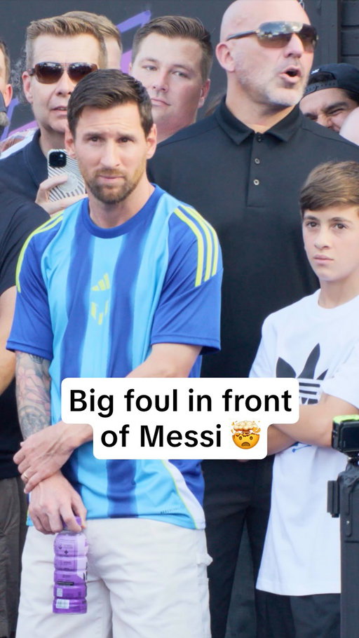 IS THAT A FOUL?? Even in this aspect ratio, the VAR doesn’t lie.
¿ESO FUE FALTA?? Hasta en este formato, el VAR no miente.

#1v1worldcrown #masbymessi1v1