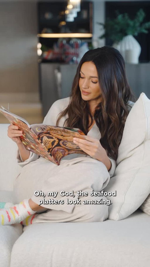 AD The M&S Christmas Magazine is HERE... my yearly OBSESSION (seriously!!). Packed with inspiration, including ALL of Christmas Food to Order, from sensational seafood starters to masterpiece mains and a cheeky new festive Colin the Caterpillar! 
 
Simply browse the pages, go online to book your slot and get your dream festive menu sorted! This is my mum and I’s FAVOURITE thing to do each year... snacks at the ready, circling our faves! Who says you can’t start Christmas early?! 
 
#thisisnotjust