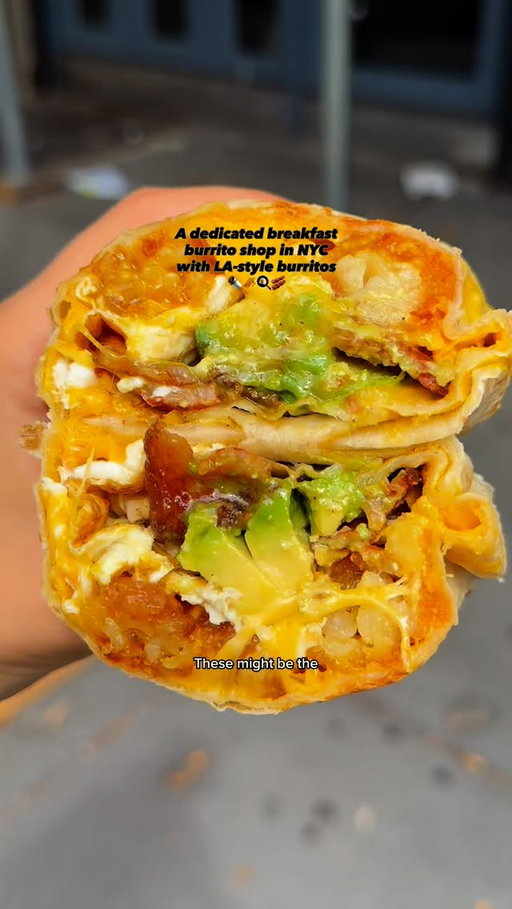 NYC finally has LA-style breakfast burritos and they brought their roots to the EV + BK‼️🌯🧀🍳🥓 $5 burritos til 9/30 is a killer deal👏

📍 @bestdamnbreakfastburrito 

#breakfastburrito #bestdamnbreakfastburrito #eastvillage #nycopening #nycfood #nycbreakfast #eastvillagenyc #thingstodoinnyc #nycfoodie #foodie #nycrestaurant #hiddengem #hiddengemsnyc #brooklyn
