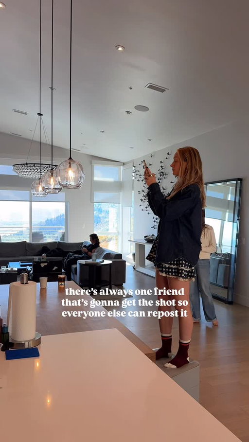 me🤝elevated surfaces

#friendgroup #photofriend #photographerfriends #contentcreator