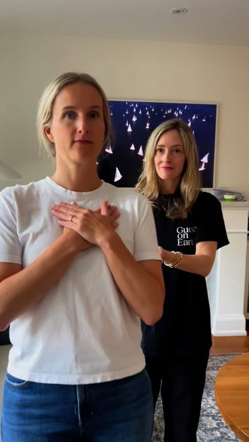 Be careful who you trust 😅
Had so much fun making this today, showing a trust fall gone wrong when you trust traditional, toxic cleaning products.
Special thanks to @tuckbedding @juliafreid for the trust 🙃