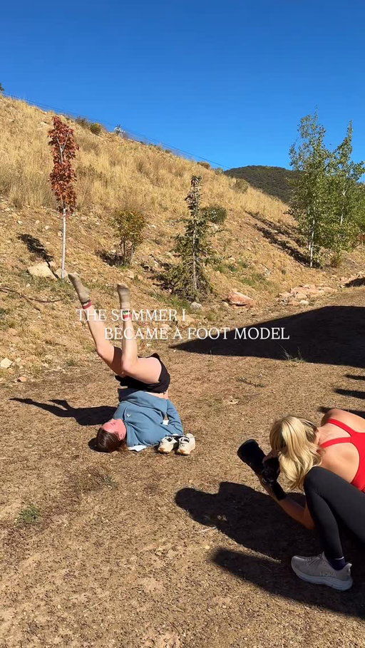 anything to get the shot!!! 

#socks #runningsocks #antiblistersocks #footmodel