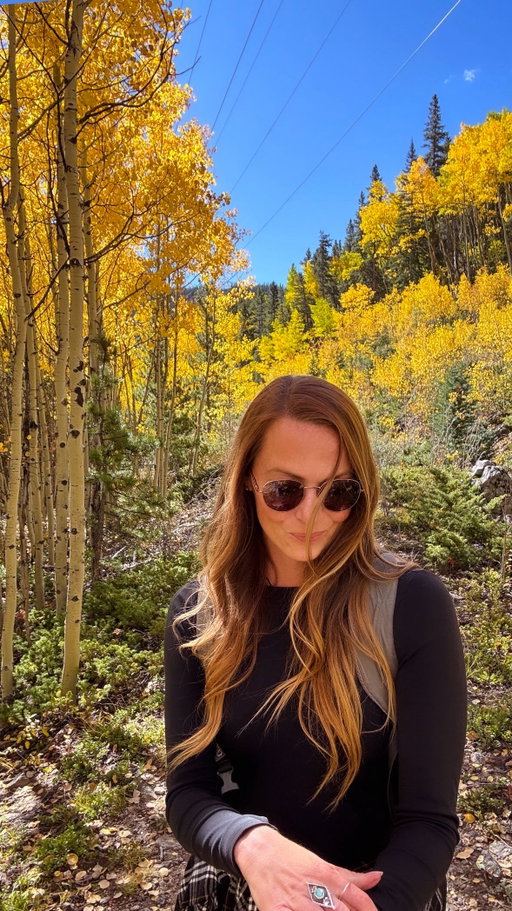 There are lots of ways to create a good life 🍂🍁

Really trying to be grateful for every moment. Focus on what I have and appreciate it. 

I took my dad to this exact trail a few years ago during peak foliage. We had the best day. He had a photo of the leaves from the trail as his phone background for years after. 

I thought it might be too sad to come back, but I did it anyway. And I was overcome with gratitude for those moments then but also these moments now. 

Hiking alone under these incredible tall trees. Taking a bunch of family and group pics for other people I saw admiring the leaves. Also likely thinking that life is good. 

Because in spite of it all, it really is. Here. And everywhere else.
