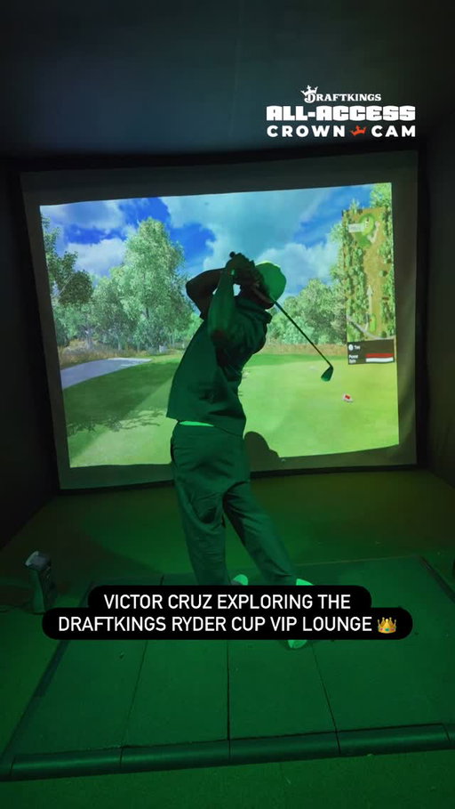 @victorcruz enjoyed the many amenities of the DraftKings Ryder Cup Trophy Room lounge and reflected on what it means to be a New York legend 🗽