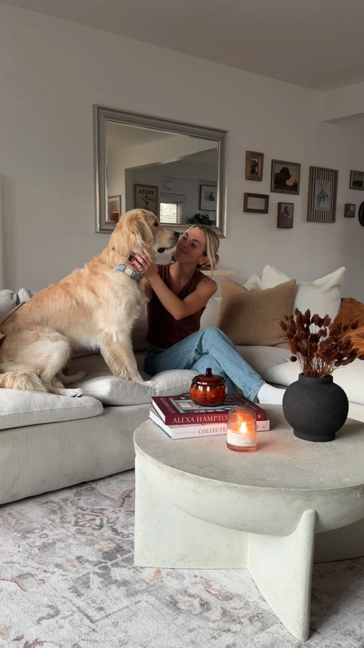 The algorithm said: it’s time. We’ve been ready. 🍂👻

Rug featured: Sarrah Hazel
