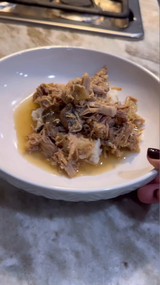 🍽️ Mississippi Pork Roast 🤍
The easiest comfort food you’ll ever make — tender pork that falls apart with flavor!

👉 All you need:
Whole pork loin • Ranch packet • Au Jus packet • Beef broth (1 ½–2 cups) • ½ jar pepperoncinis + juice • Stick of butter • Mushrooms • Seasoning blend (onions/peppers/celery) • Season to taste with salt, pepper, garlic & onion powder, Tony’s cajun seasoning 🌶️

Slow cook on LOW 8 hrs / HIGH 4 hrs ⏲️ … shred & serve over rice, potatoes, or noodles.

✨ So simple. So juicy. So dang good.
📌 Save this recipe & tag me if you try it!
#easyrecipes #cooking