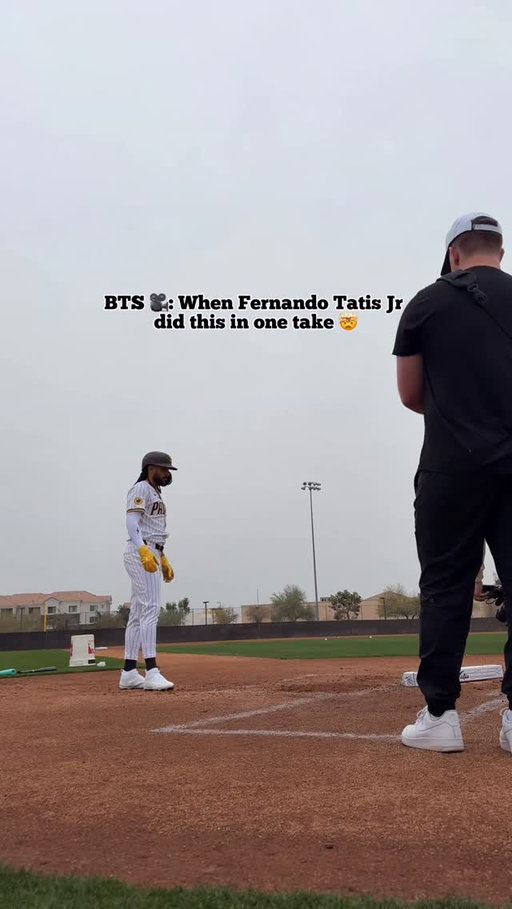 One Take: that’s all @tatis needed. 🚀

#Tatis #Baseball #Homerun #MLB