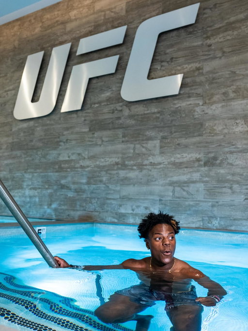 So you want to be a fighter? 🏃‍♂️💨

We gave @ishowspeed the fighter treatment at the @UFCPI!