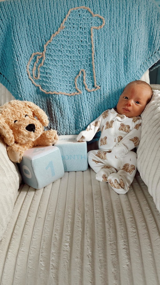 One of the best months of our lives 🫶🏼🧸