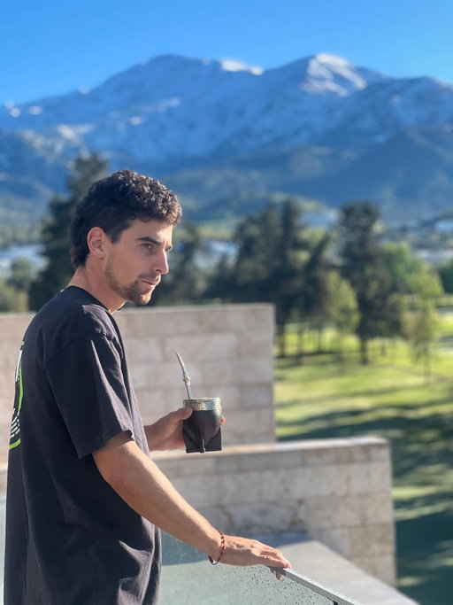 Recibiendo el ☀️ agradecido para un buen Fin de Semana 🇨🇱

Buen entrenamiento 💪 @coachac_  @hugo_hardtmann