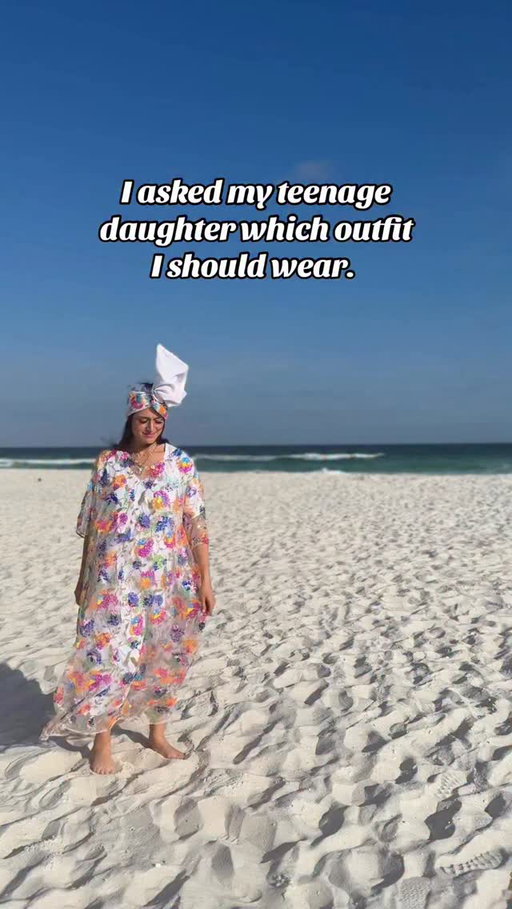 I literally LIVE to embarrass my teenager. 
It’s literally too easy. 😹