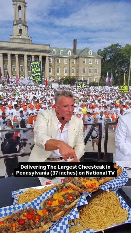 Do you think @patmcafeeshow liked the @penn_steaks 🥩🧀🥖

@nogginboss @iamdjrictor @espncfb @collegegameday