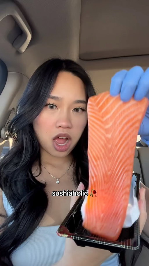 I can’t stop 😞 #salmon #sushi #mukbang