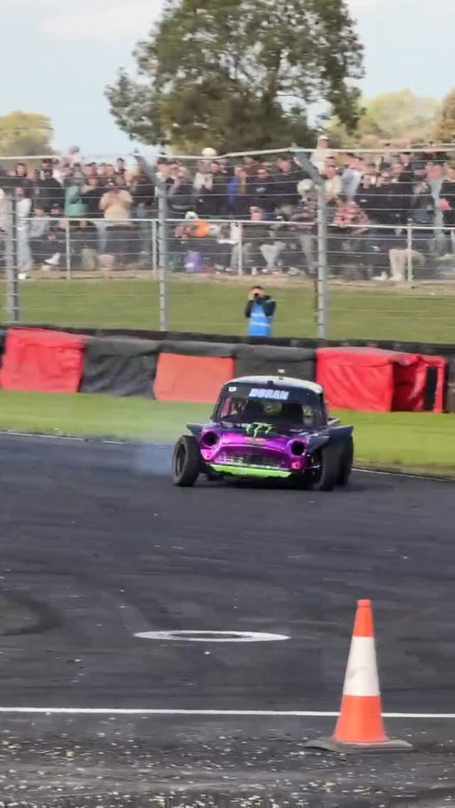 The V8 Hayabusa Mini Truck standing them up at @thelzworldtour 🇬🇧 today 😈 

Who can guess the entry speed?!

Tomorrow we do it all again in 🇮🇪 

🎥 @taylor__boland 

#monsterenergy #ld33 #mini #minitruck #wheelie #liamdoran #drift #viral #trending #autograss #spinnawheelies #wheelnuts #driftwheelie