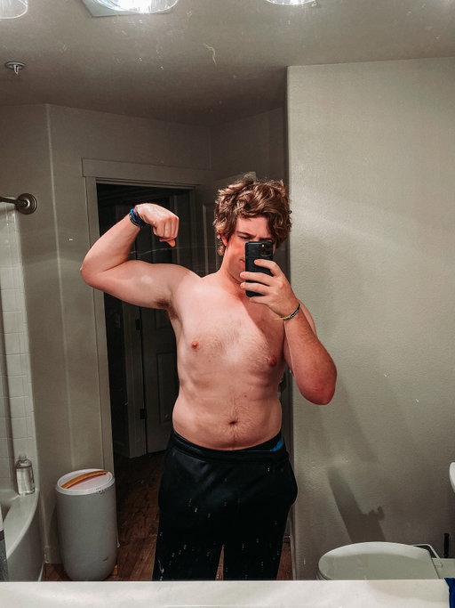 Before and After 🫡 

3 years of locking in. Showing up for myself each day that I could, and trying my best to make a difference. I couldn’t have done it without so many people who were by my side supporting me. I finally feel like I’m at a place where I’m “healthy” but I’m not done. I’ve posted a lot of this journey of getting back in shape on here, but never really posted just 2 photos showing the before and the after. It’s crazy to look at them side by side. Sitting here injured now, it only makes me more excited to get back out there and keep going. Thank you all for the support so far as I learn more about the world of training. Let’s keep this EJ Trains rolling 😉