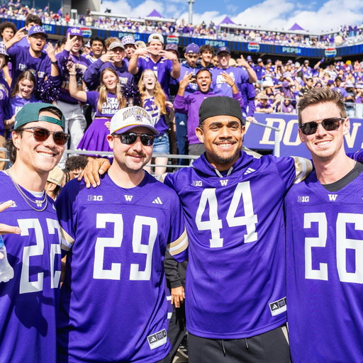 AL West Champs 🤝 Dawgs