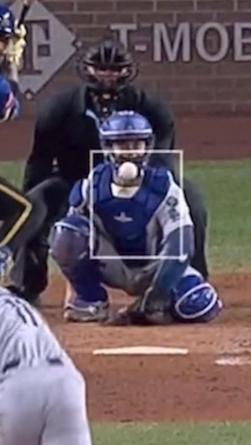 Sasaki SplitP 🤢 

Post-Season X Factor 🤔 

#robbyrowbreakdowns 
#rokisasaki 
#dodgers