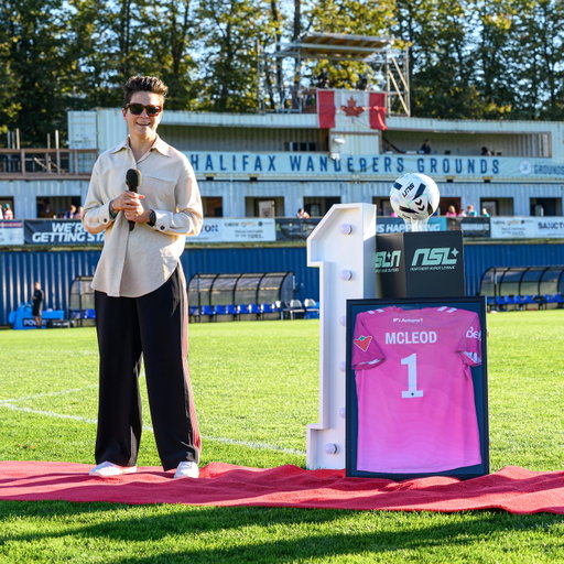 A legend in every sense of the word: Erin McLeod

Thank you 💜