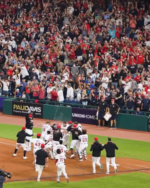 This is the moment.

#GuardsBall