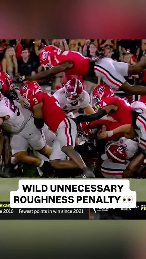 This play cost Georgia 15 yards in the final minutes of their eventual loss to Alabama 😬

#cfb #collegefootball #georgia #alabama