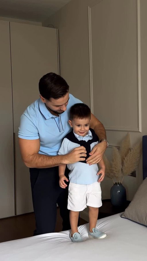 Dressing my mini-me 💪🏼
