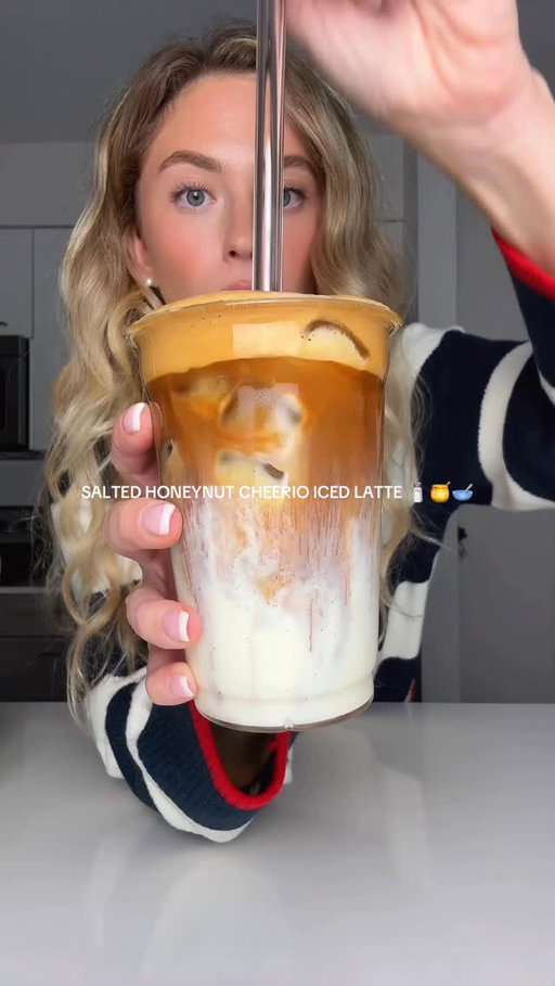 SALTED HONEYNUT CHEERIO ICED LATTE

Next up on my Cereal Milk Latte Series! This latte is salty, nutty and perfectly balanced with flavors of honey and cinnamon. It brings the nostalgia from your favorite childhood breakfast and elevates it with a caffeinated wist! 

Recipe:
-honeynut cheerio or honey flavored alternative cereal of your choice
-Milk of choice
-Double Shot Espresso
-Cinnamon
-Sea Salt
-Honey
-Ice

#cerealmilklatte #icedcoffeerecipe #icedcoffeeathome #coffeeathome #coffeerecipe #icedcoffee