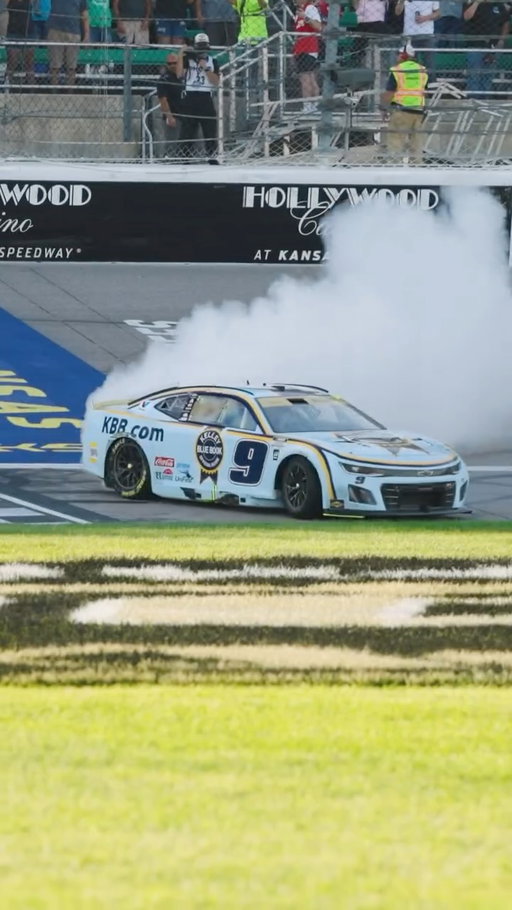 Out of control. 😮‍💨